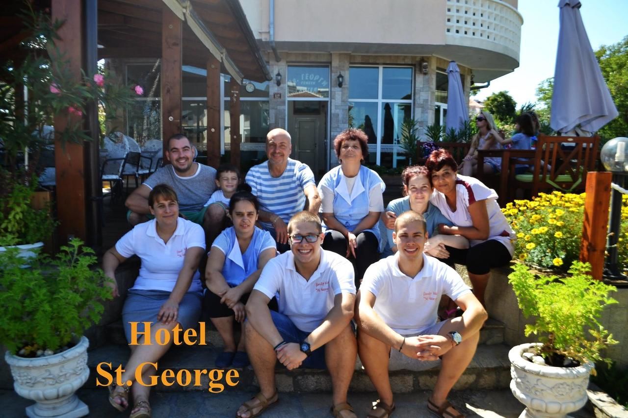 Отель Saint George Family Hotel Лозенец-6